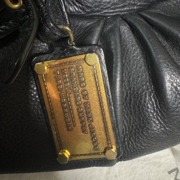 Marc by Marc Jacobs Groovee Handbag - Picture 4 of 4